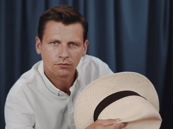 Patryk Szwichtenberg, aktor Teatru Bagatela